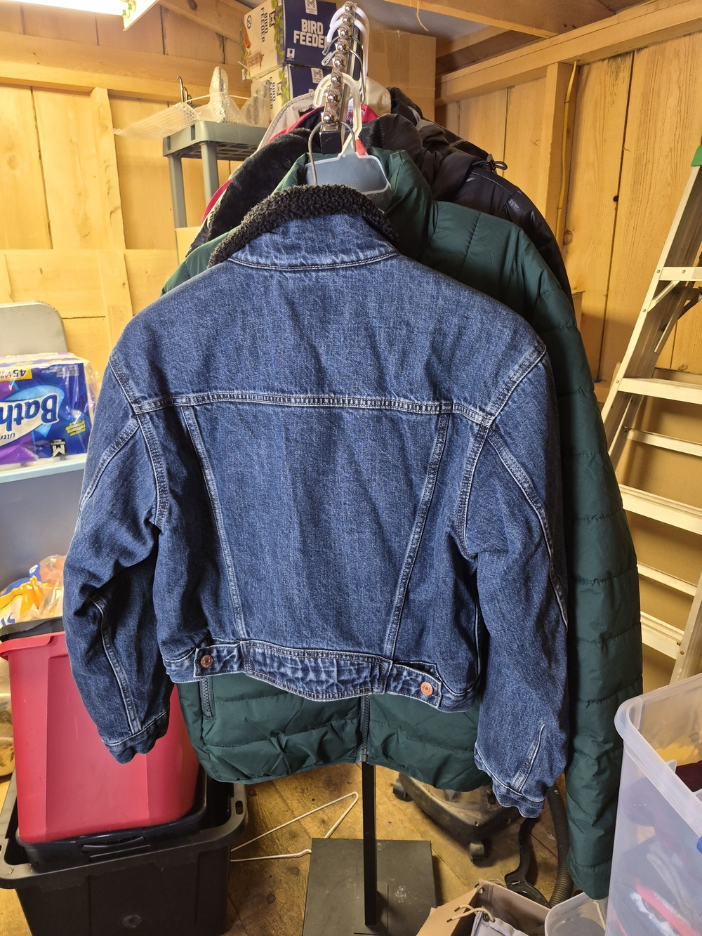 GAP Dark Blue Denim Jacket with Black Sherpa Collar Bin 46 - Picture 2 of 3